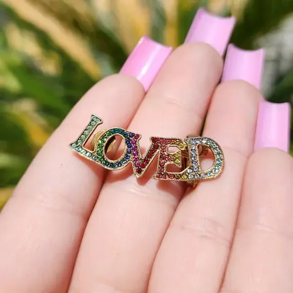 Gucci LOVED Single Ear Cuff Swarovski Crystal Rhinestone Huggie Rainbow Earring - Picture 4 of 11